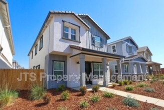 4266 Aura Way in Rancho Cordova, CA - Building Photo - Building Photo