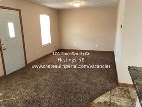 101 E South St in Hastings, NE - Building Photo - Building Photo