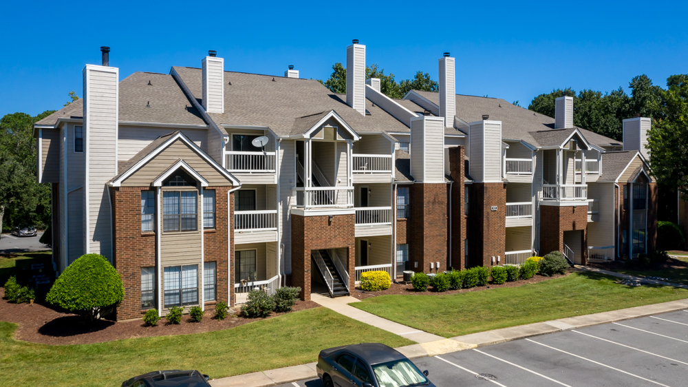 Oak City Apartments in Raleigh, NC - Building Photo