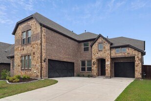 1702 Veneto Dr in Rockwall, TX - Building Photo