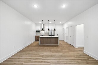 112 Rogers St NE in Atlanta, GA - Building Photo - Building Photo