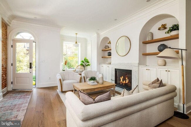 2460 Ontario Rd NW in Washington, DC - Building Photo - Building Photo