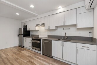 315 W Roy St in Seattle, WA - Building Photo - Building Photo