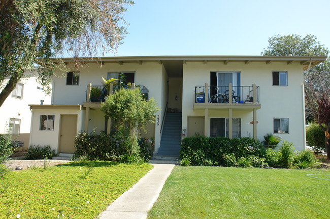 2235 Ellena Dr in Santa Clara, CA - Building Photo - Building Photo