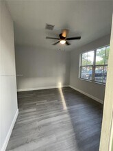 4205 NE 9th St in Homestead, FL - Building Photo - Building Photo
