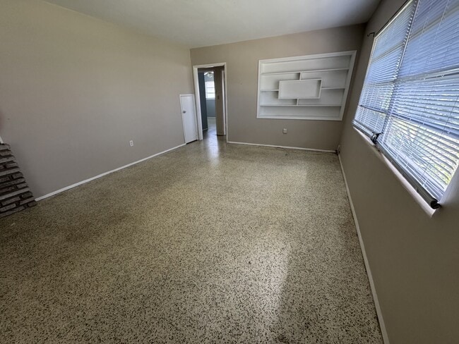 512 Dante St in Venice, FL - Building Photo - Building Photo