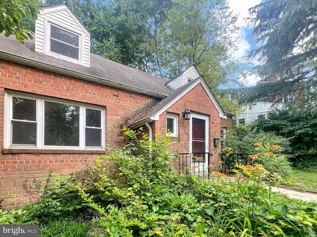 2711 Parkway in Cheverly, MD - Building Photo - Building Photo