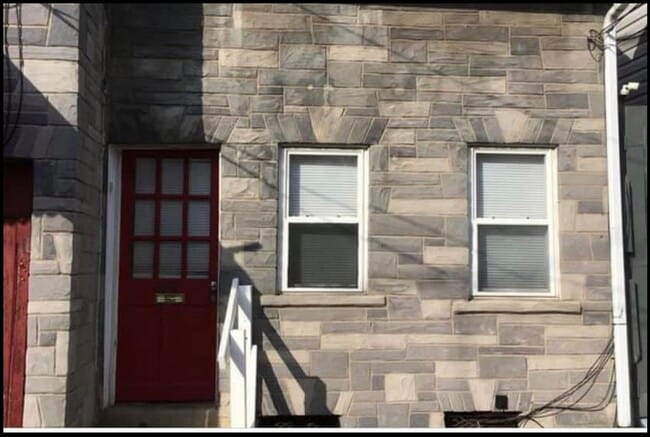 property at 435 High St
