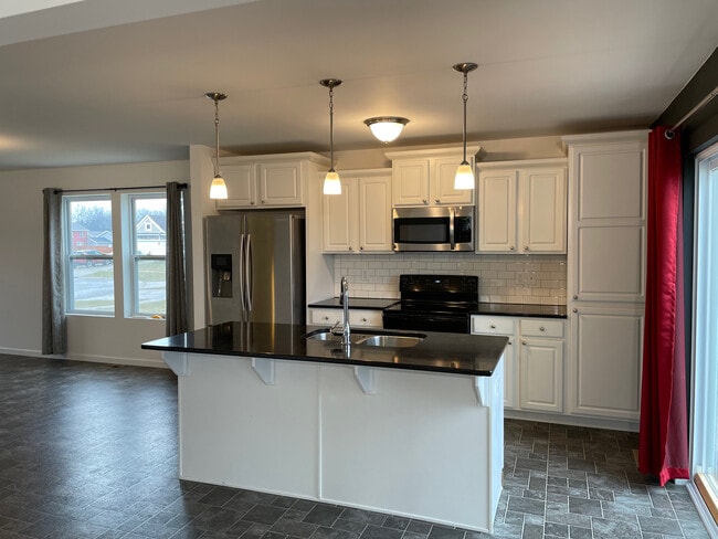 3691 Wescott Ct in Howell, MI - Building Photo - Building Photo