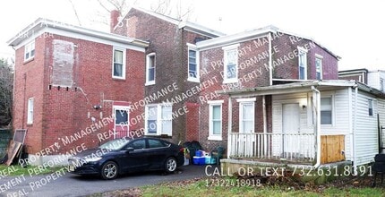 805 Prospect St in Trenton, NJ - Building Photo - Building Photo