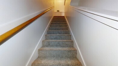 8715 Meadowcroft Dr in Houston, TX - Building Photo - Building Photo