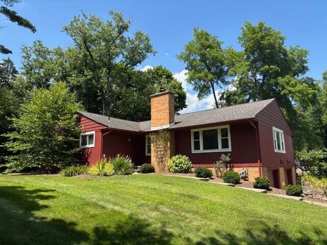 580 Riverview Dr in Ann Arbor, MI - Building Photo