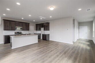 11416 Milano Dr in Austin, TX - Building Photo - Building Photo