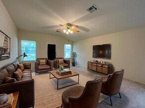 126 Salado Dr in Kyle, TX - Building Photo - Building Photo