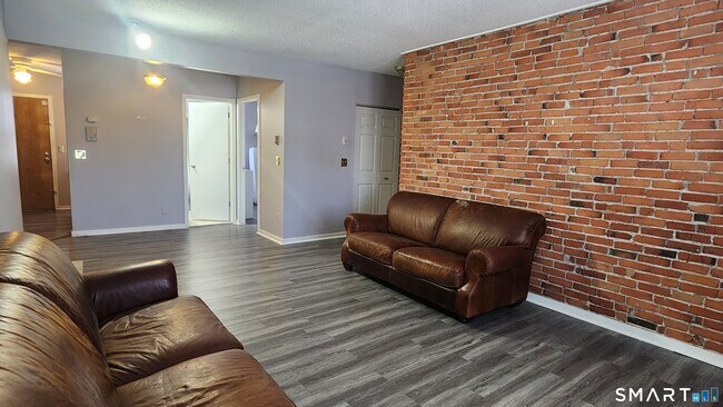 18 Townley St in Hartford, CT - Building Photo - Building Photo