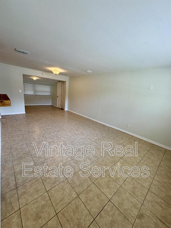 2810 State Rd 60 in Plant City, FL - Building Photo - Building Photo
