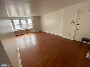 4643 Pine St in Philadelphia, PA - Building Photo - Building Photo