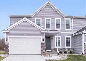 8766 Tiburon Ln in Richland, MI - Building Photo