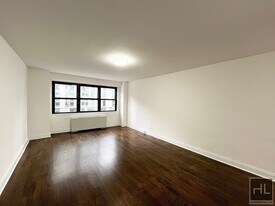 East 89 Street in New York, NY - Building Photo