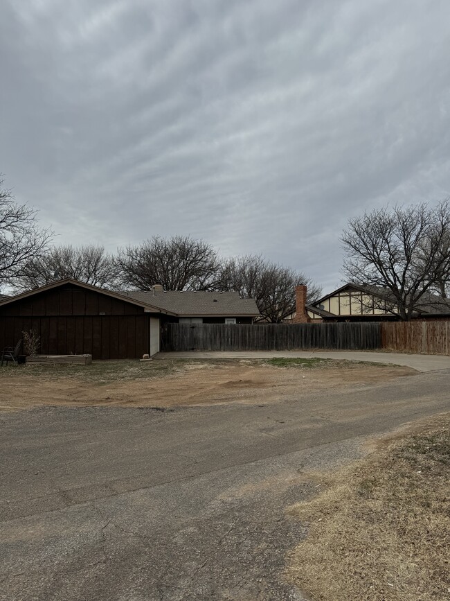 6213 Belpree Rd in Amarillo, TX - Building Photo - Building Photo