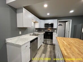 2126 N Park Ave in Springfield, MO - Building Photo - Building Photo