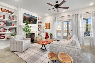 85 N Solitude Bend in Fayetteville, AR - Building Photo