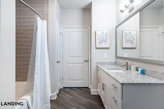 918 Aventine Dr, Unit 1309 in West Melbourne, FL - Foto de edificio - Building Photo