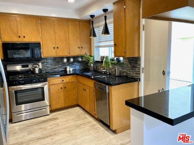 1010 21st St in Santa Monica, CA - Building Photo - Building Photo