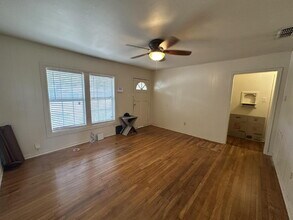 3305 30th St in Lubbock, TX - Building Photo - Building Photo