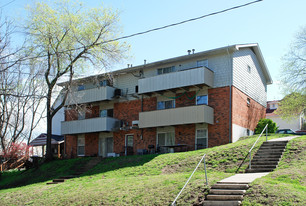 946 Indiana St Apartments