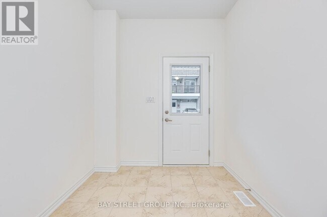 11 Massachusetts Ln in Markham, ON - Building Photo - Building Photo