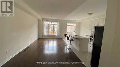 362 Leadwood Gate in Oakville, ON - Building Photo - Building Photo
