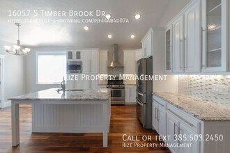 16057 Timber Brook Dr E in Draper, UT - Building Photo - Building Photo