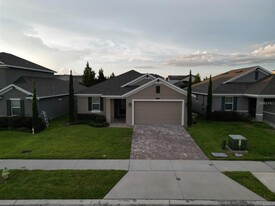 5237 Tracie Wy in St. Cloud, FL - Building Photo - Building Photo