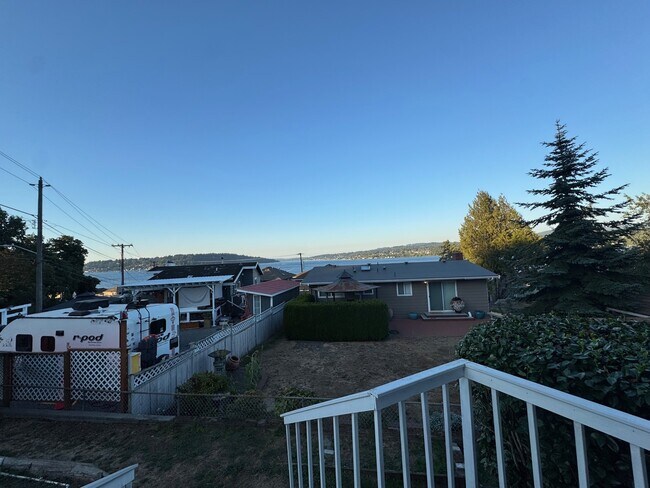 11048 84th Ave S in Seattle, WA - Building Photo - Building Photo