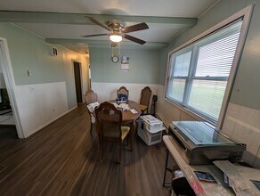 2604 Jamestown Ave in Independence, IA - Building Photo - Building Photo