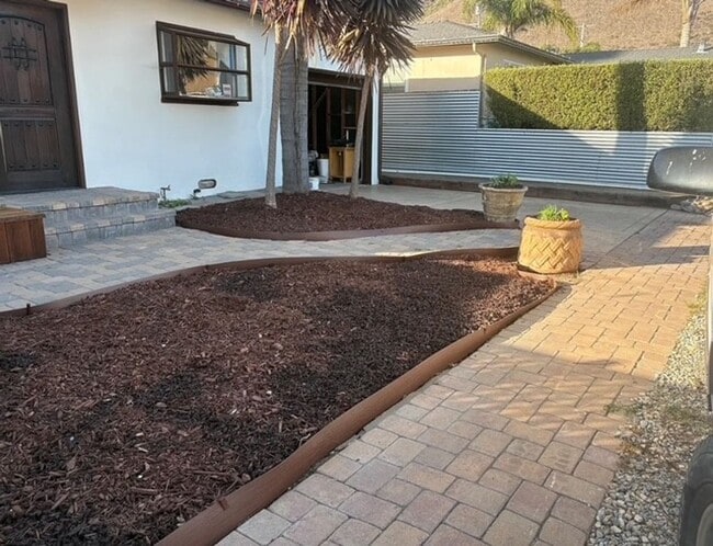 122 Castaic Ave in Pismo Beach, CA - Building Photo - Building Photo