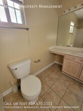 648 Hugging Bear Ln in Lexington, KY - Foto de edificio - Building Photo