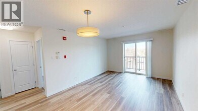 10101-10101 101 Ave in Grande Prairie, AB - Building Photo - Building Photo