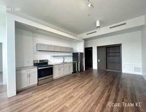 1810 Madison Ave in Kansas City, MO - Building Photo - Building Photo