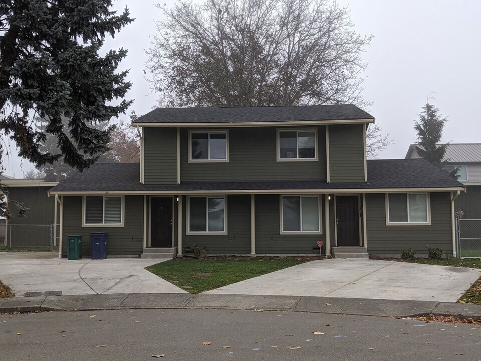 1722 C Pl SE in Auburn, WA - Building Photo