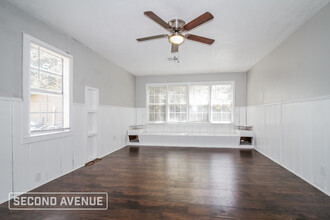 110 E Myrtle Dr in Midwest City, OK - Building Photo - Building Photo