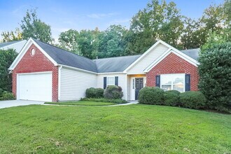 4102 Hunters Trail Dr in Indian Trail, NC - Building Photo - Building Photo