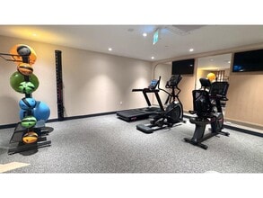 1342 Johnston Rd in White Rock, BC - Building Photo - Building Photo