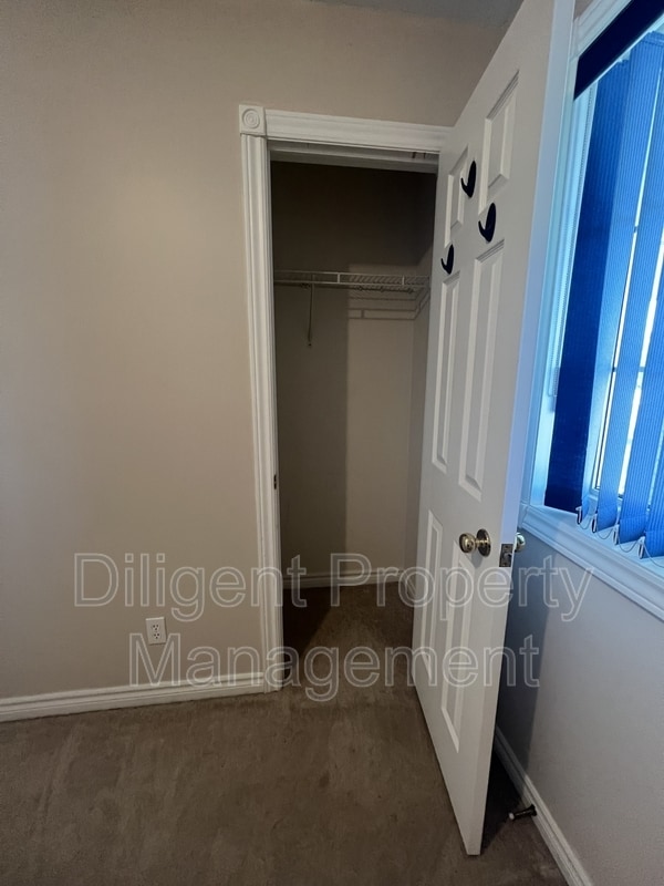 157 Milroy Dr in Peterborough, ON - Building Photo - Building Photo