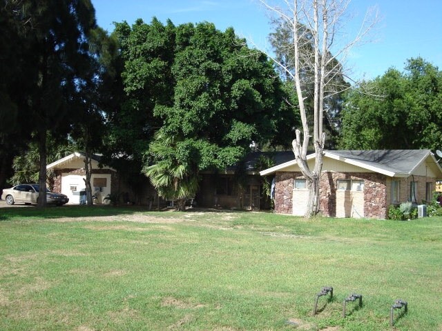 JP Apartments in Brownsville, TX - Building Photo - Building Photo