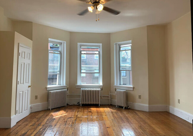 307 Beacon St in Boston, MA - Foto de edificio - Building Photo