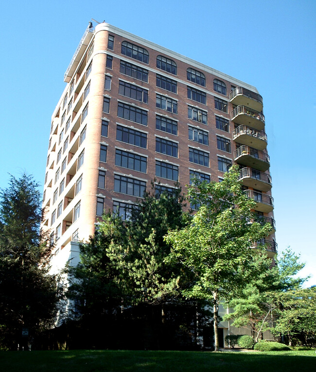 The Top in Maplewood, NJ - Building Photo - Building Photo