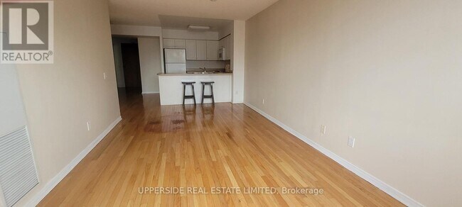 9 Northern Heights Dr in Richmond Hill, ON - Building Photo - Building Photo