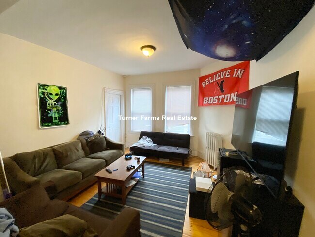17 Sachem St, Unit 3